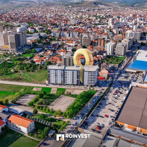 Parcelë në shitje!