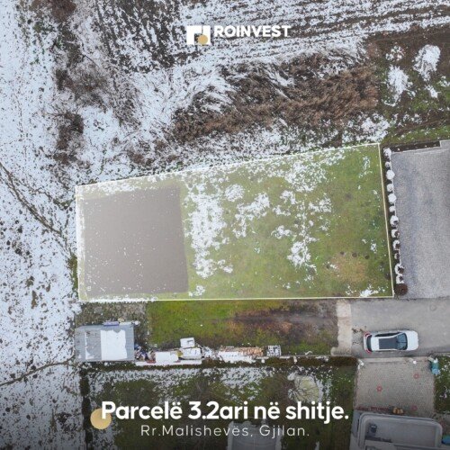 Parcelë në shitje!