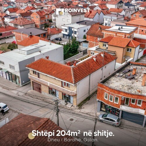 Shtëpi në shitje!