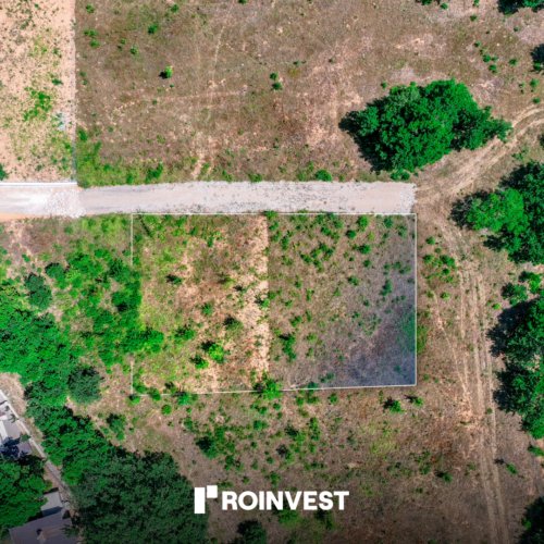 Parcelë në shitje!