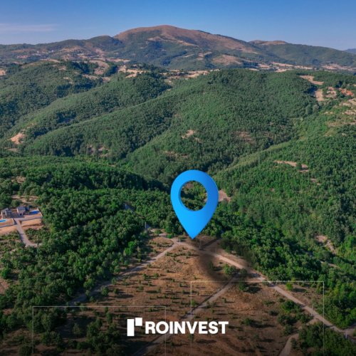 Parcelë në shitje!