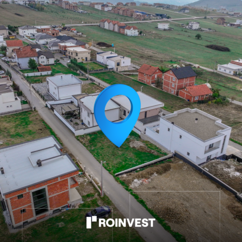 Parcelë në shitje!