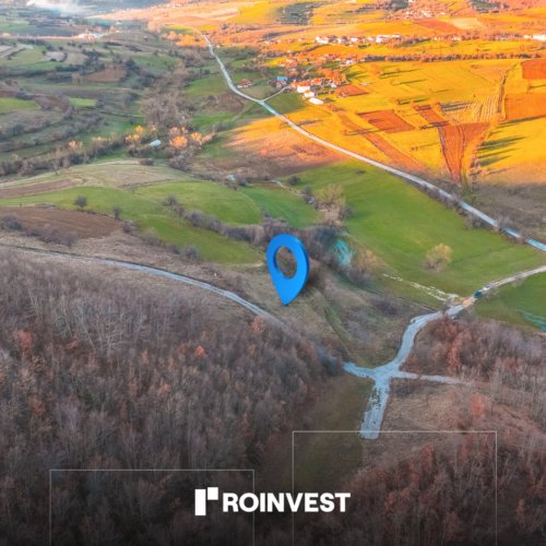 Parcelë në shitje!