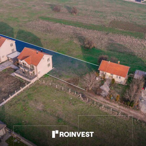 Parcelë në shitje!