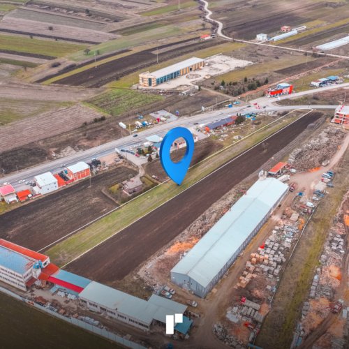 Parcelë në shitje!