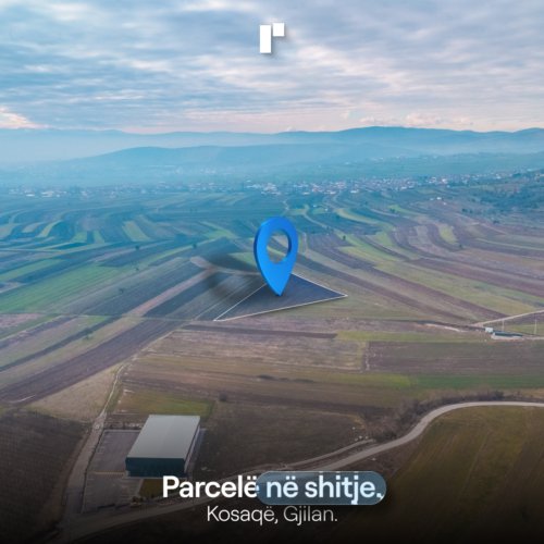 Parcelë në shitje!