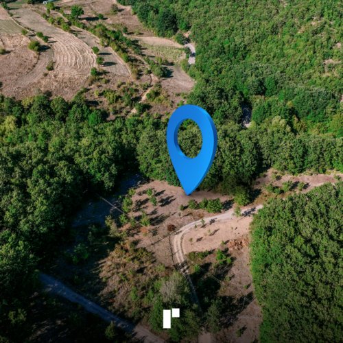 Parcelë në shitje!