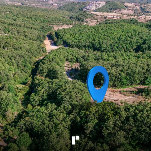 Parcelë në shitje!