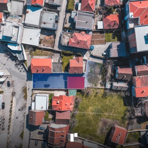 Parcelë në shitje!