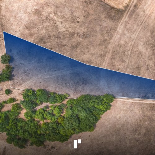 Parcelë në shitje!