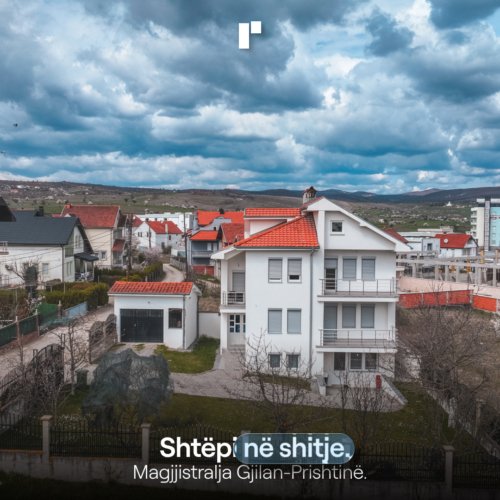 Shtëpi në shitje!