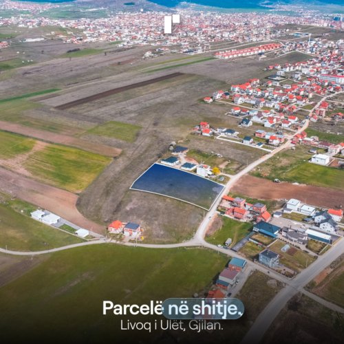 Parcelë në shitje!