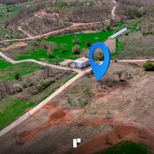 Parcelë në shitje!