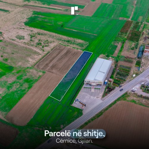 Parcelë në shitje!