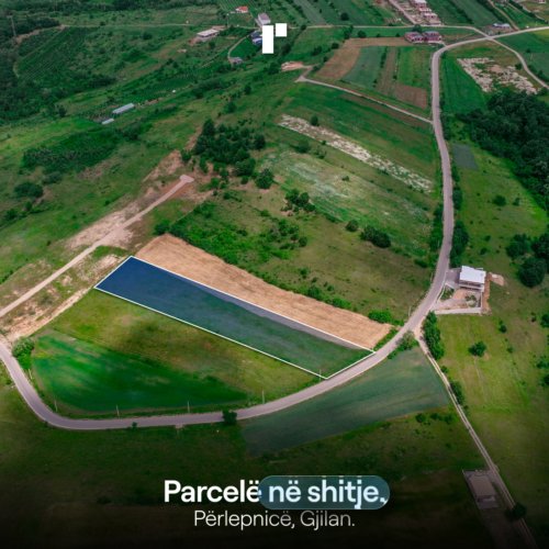 Parcelë në shitje!