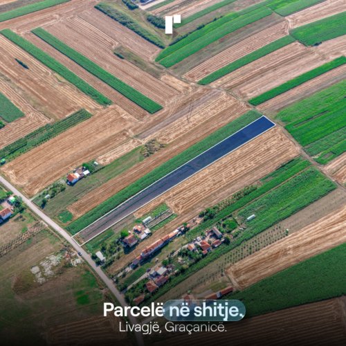 Parcelë në shitje!